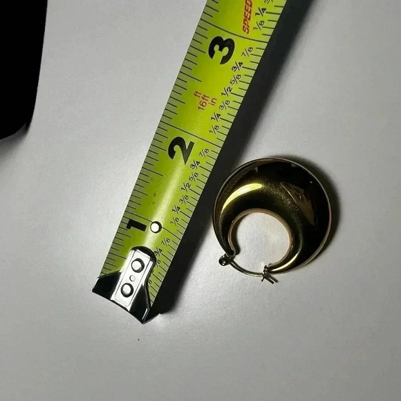 Neaveh Clara Hoop Earrings - Gold New - Picture 5 of 6